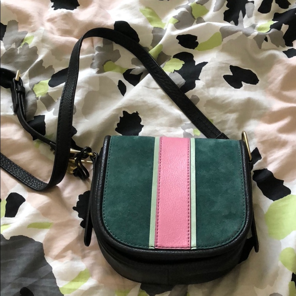 Fossil crossbody bog